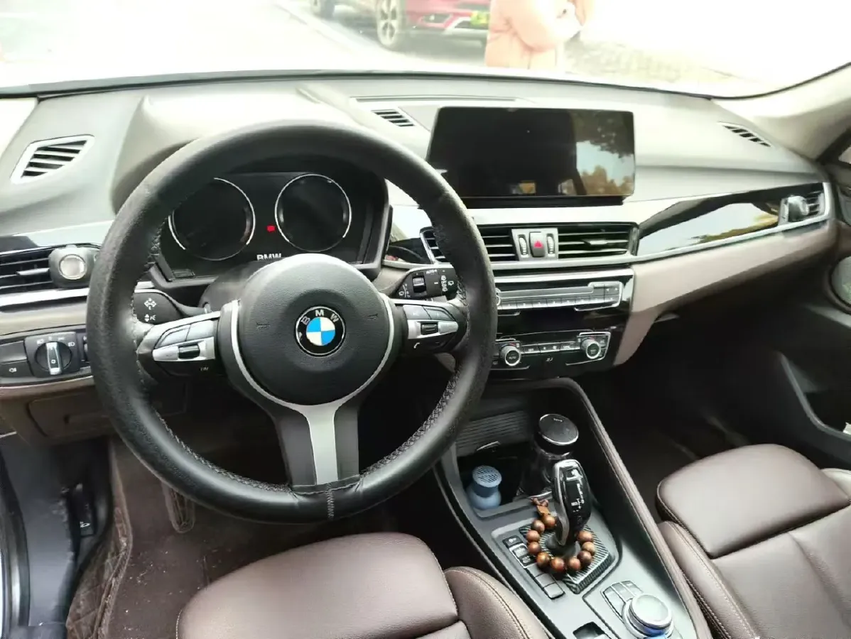 2022 BMW X1 2.0T 192HP L4 7DCT,autocango,china used car exporter,china ev exporter,chinese used car exporter,chinese used ev exporter
