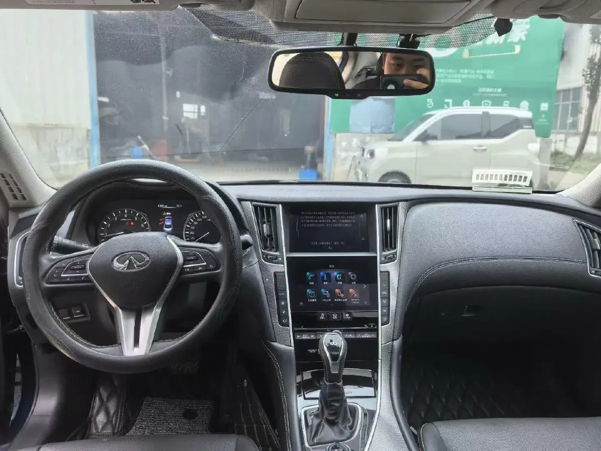 2021 Infiniti Q50L 2.0T 211HP L4 7AT,autocango,china used car exporter,china ev exporter,chinese used car exporter,chinese used ev exporter