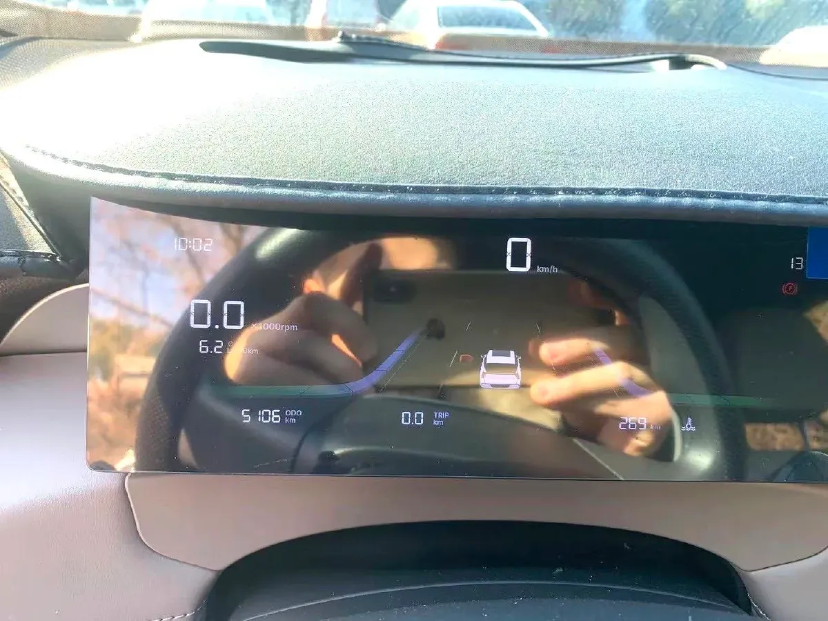 2025 Geely StarRay 1.5T 181HP L4 7DCT,autocango,china used car exporter,china ev exporter,chinese used car exporter,chinese used ev exporter