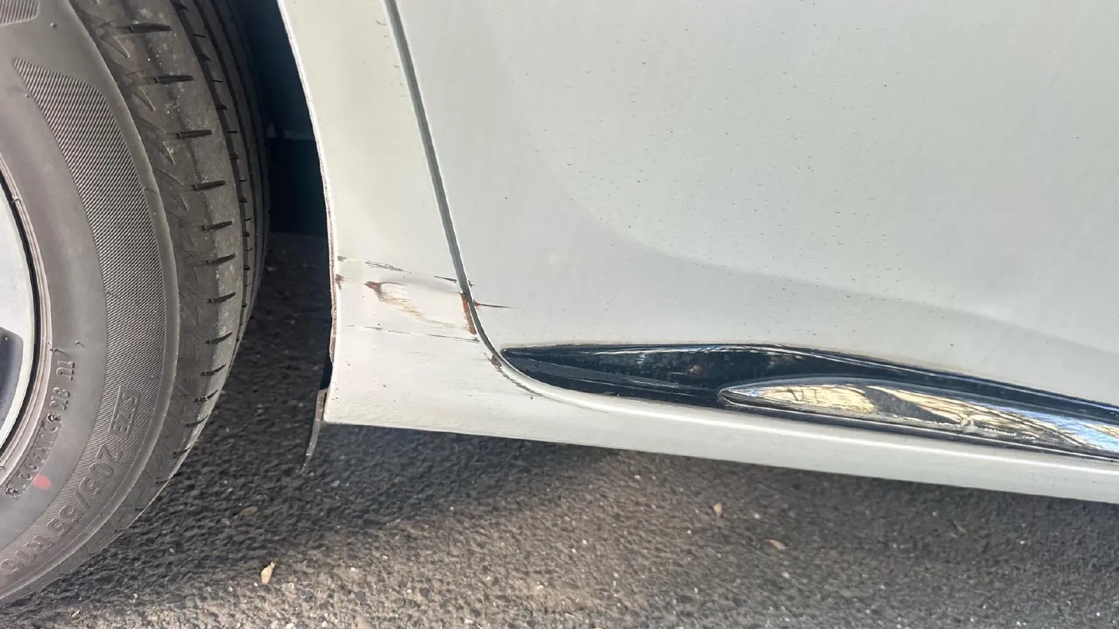 2019 Toyota Corolla Hybird E+ 1.8L 99HP L4 E-CVT PHEV 10.5KWH,autocango,china used car exporter,china ev exporter,chinese used car exporter,chinese used ev exporter