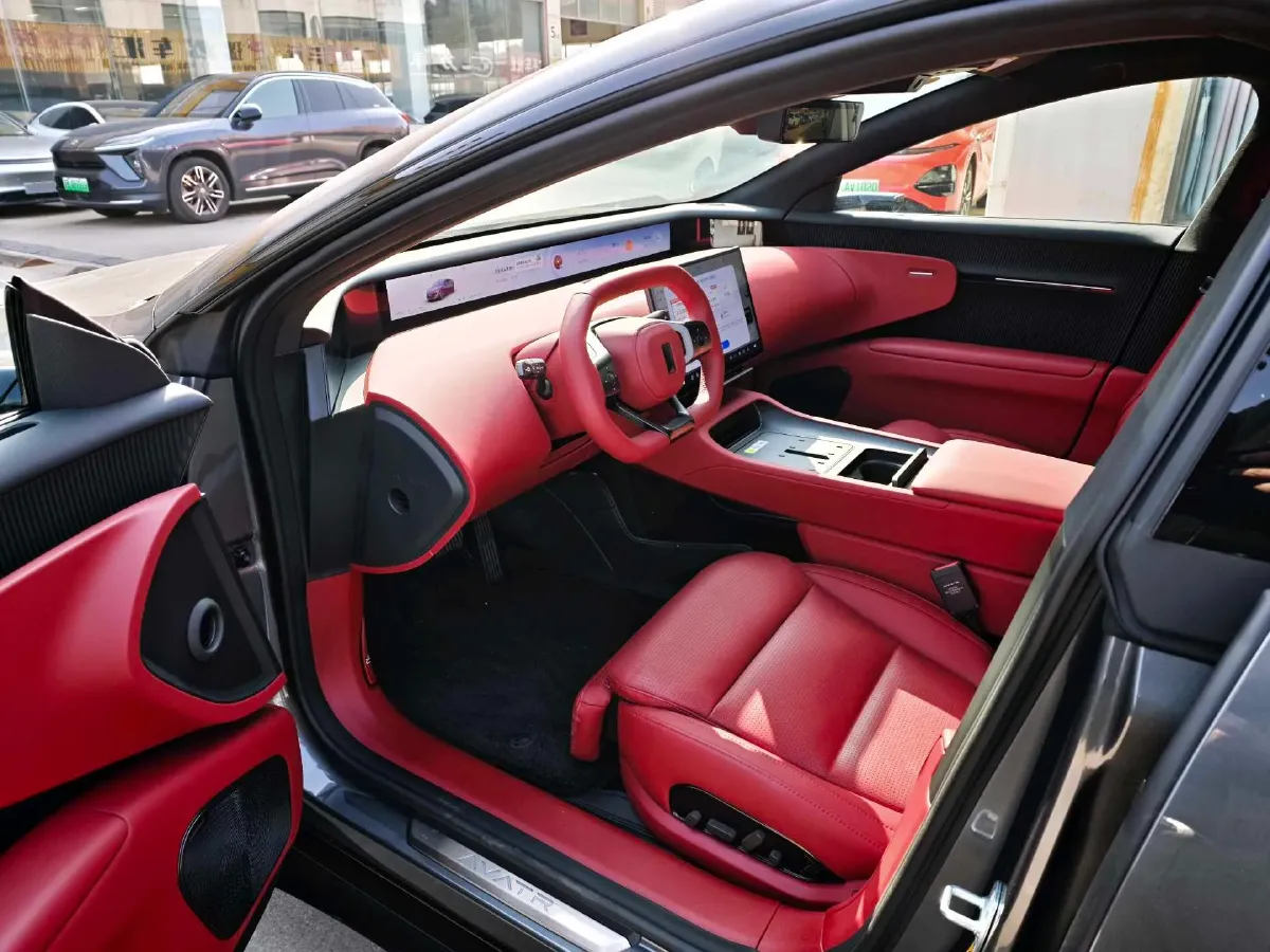 2025 Avatr 12 BEV 94.53KWH,autocango,china used car exporter,china ev exporter,chinese used car exporter,chinese used ev exporter