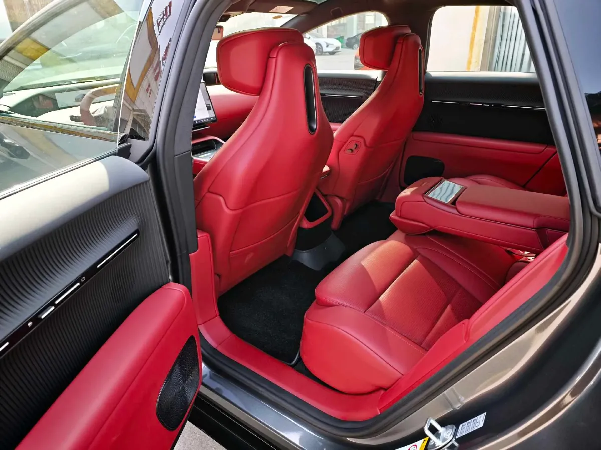 2025 Avatr 12 BEV 94.53KWH,autocango,china used car exporter,china ev exporter,chinese used car exporter,chinese used ev exporter