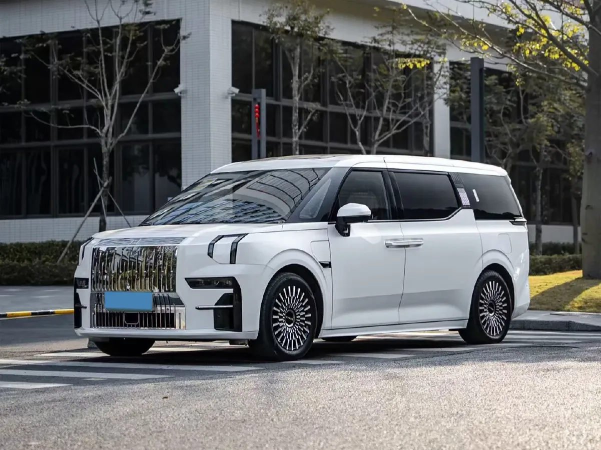 2022 Zeekr 009 BEV 116KWH,autocango,china used car exporter,china ev exporter,chinese used car exporter,chinese used ev exporter