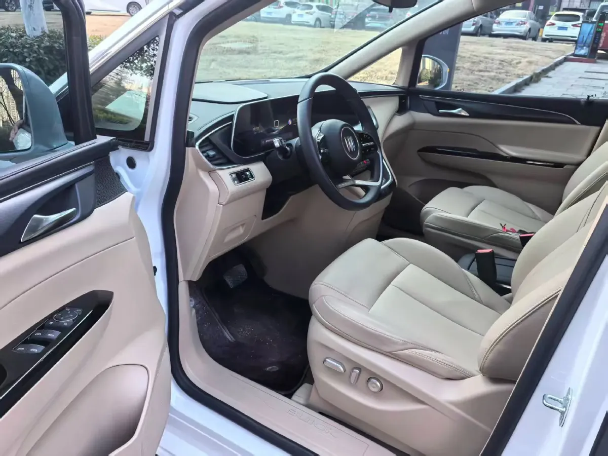 2025 Buick GL8 2.0T 237HP L4 9AT,autocango,china used car exporter,china ev exporter,chinese used car exporter,chinese used ev exporter