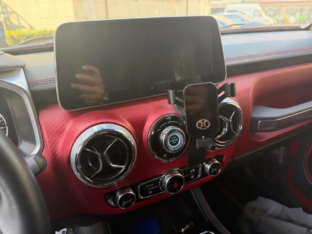 2021 Beijing BJ40 2.0T 163HP L4 8AT,autocango,china used car exporter,china ev exporter,chinese used car exporter,chinese used ev exporter