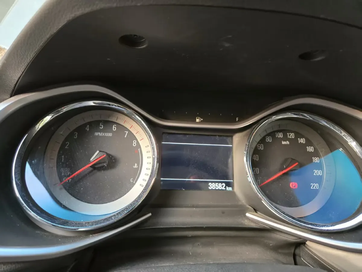 2019 Chevrolet Orlando 1.3T 163HP L3 6AT,autocango,china used car exporter,china ev exporter,chinese used car exporter,chinese used ev exporter