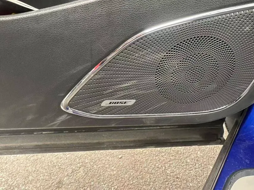 2022 HongQi HS5 2.0T 224HP L4 6AT,autocango,china used car exporter,china ev exporter,chinese used car exporter,chinese used ev exporter