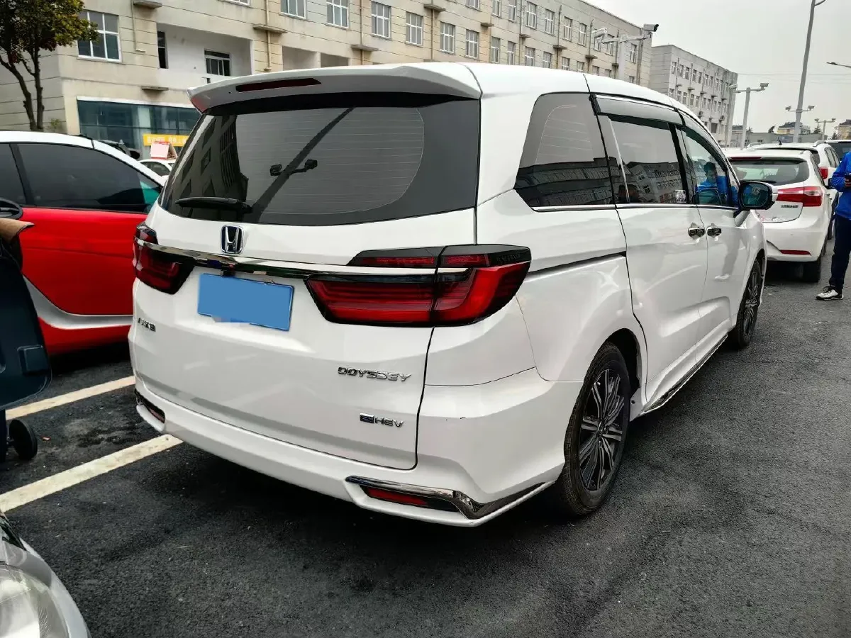 2024 Honda Odyssey 2.0L 146HP L4 E-CVT Hybrid,autocango,china used car exporter,china ev exporter,chinese used car exporter,chinese used ev exporter