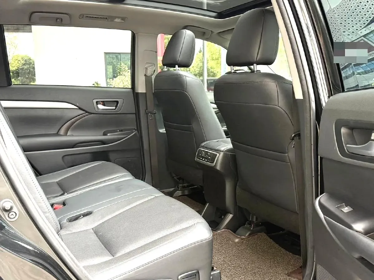 2019 Mazda CX-8 2.5L 192HP L4 6AT,autocango,china used car exporter,china ev exporter,chinese used car exporter,chinese used ev exporter