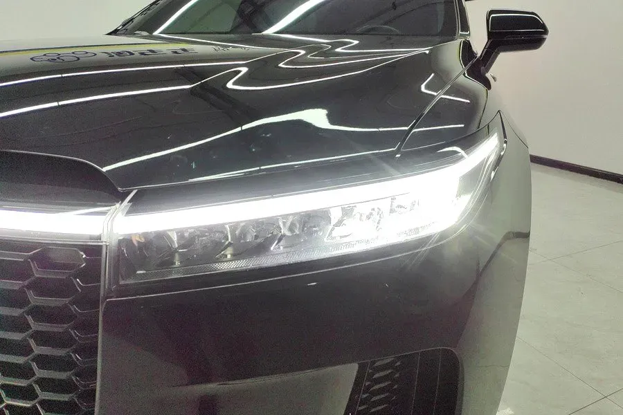 2021 Li ONE Range Extended 131HP REEV 40.5KWH,autocango,china used car exporter,china ev exporter,chinese used car exporter,chinese used ev exporter