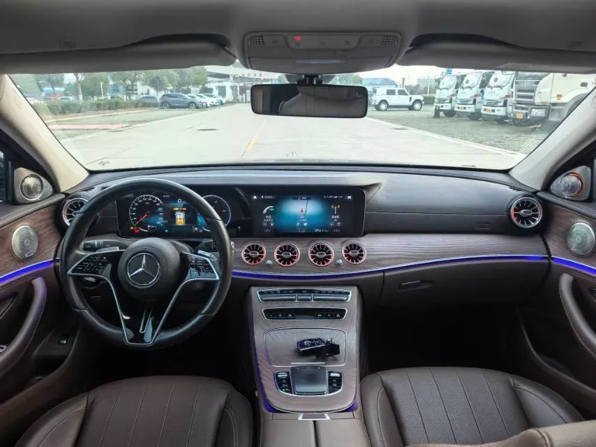 2022 Mercedes-Benz E Class 2.0T 258HP L4 9AT,autocango,china used car exporter,china ev exporter,chinese used car exporter,chinese used ev exporter