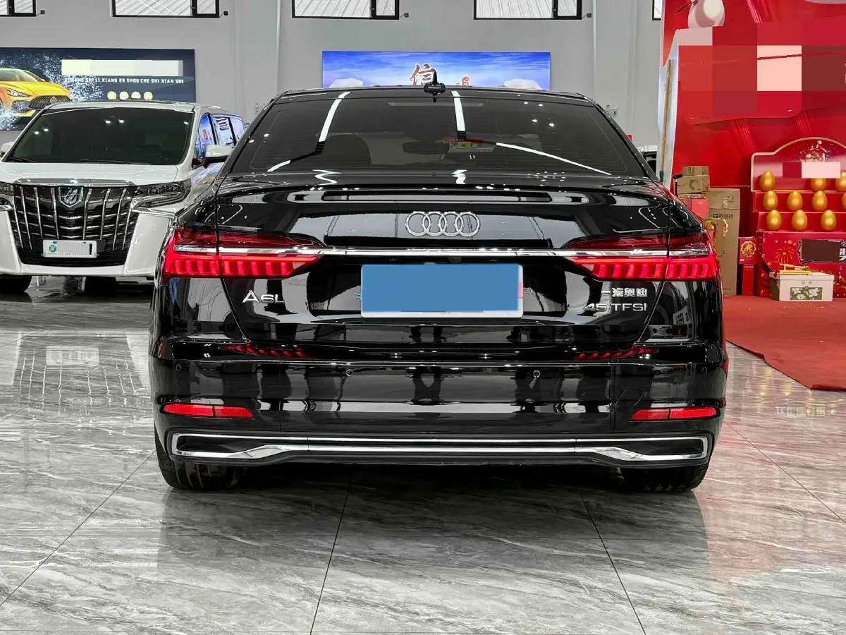 2023 Audi A6L 2.0T 245HP L4 7DCT,autocango,china used car exporter,china ev exporter,chinese used car exporter,chinese used ev exporter