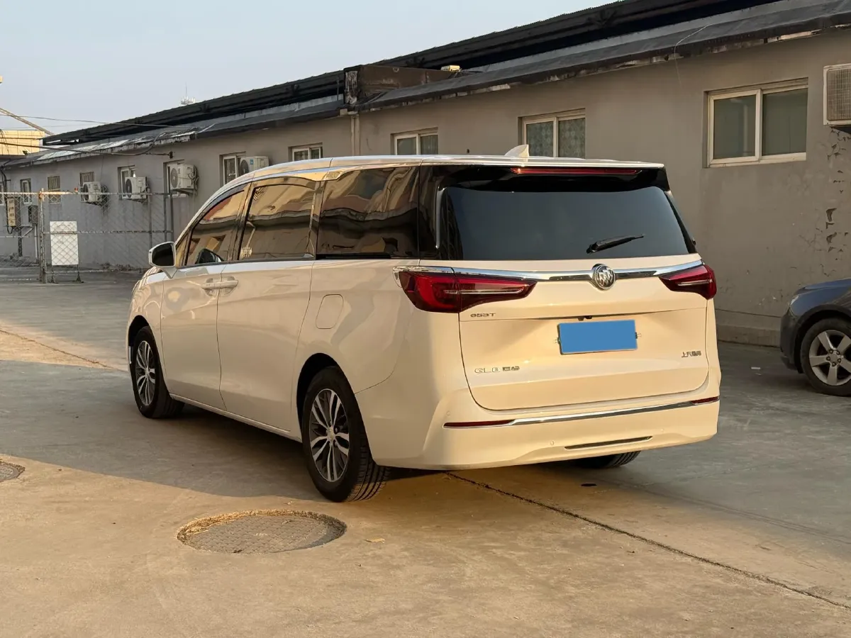 2020 Buick GL8 2.0T 237HP L4 9AT,autocango,china used car exporter,china ev exporter,chinese used car exporter,chinese used ev exporter