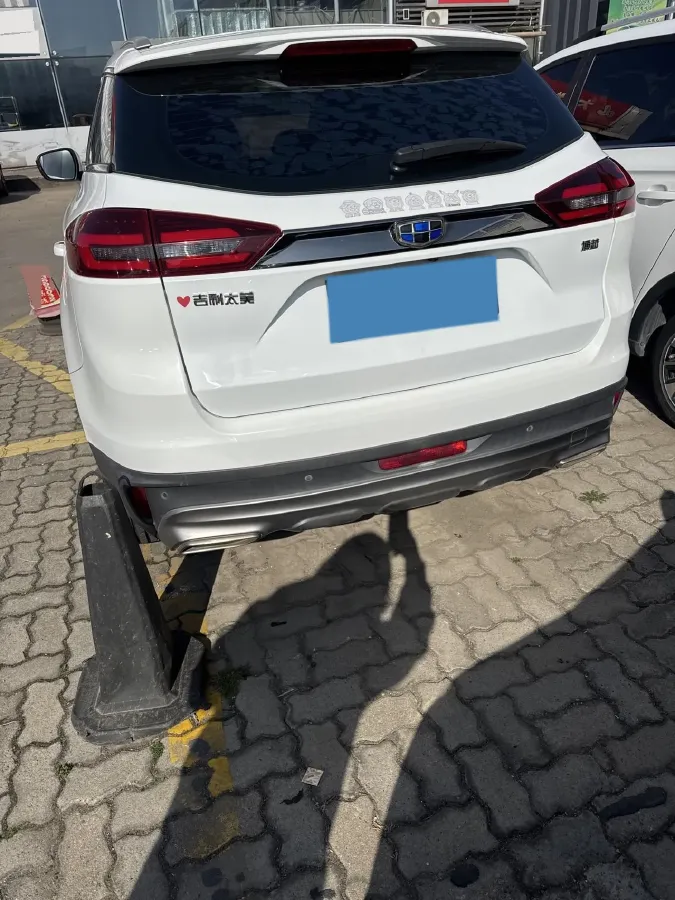 2020 Roewe i6 1.5T 169HP L4 7DCT,autocango,china used car exporter,china ev exporter,chinese used car exporter,chinese used ev exporter