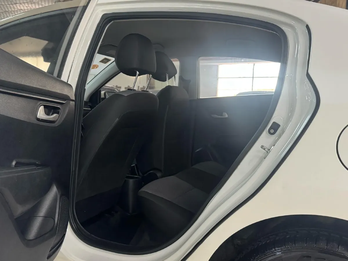 2017 Kia K2 1.4L 100HP L4 6AT,autocango,china used car exporter,china ev exporter,chinese used car exporter,chinese used ev exporter