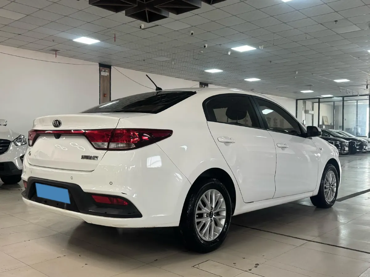2017 Kia K2 1.4L 100HP L4 6AT,autocango,china used car exporter,china ev exporter,chinese used car exporter,chinese used ev exporter