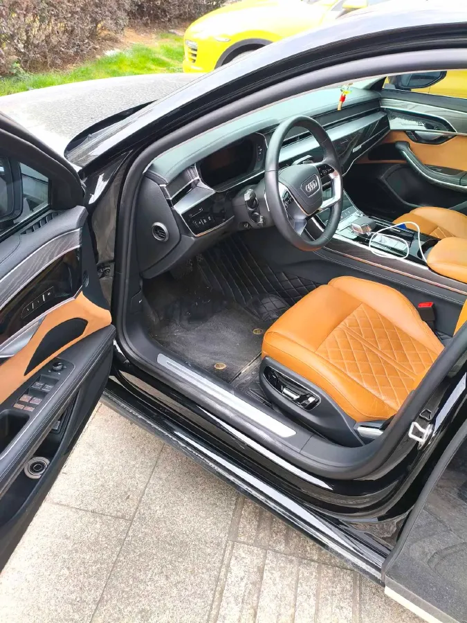 2023 Audi A8 3.0T 286HP V6 8AT,autocango,china used car exporter,china ev exporter,chinese used car exporter,chinese used ev exporter