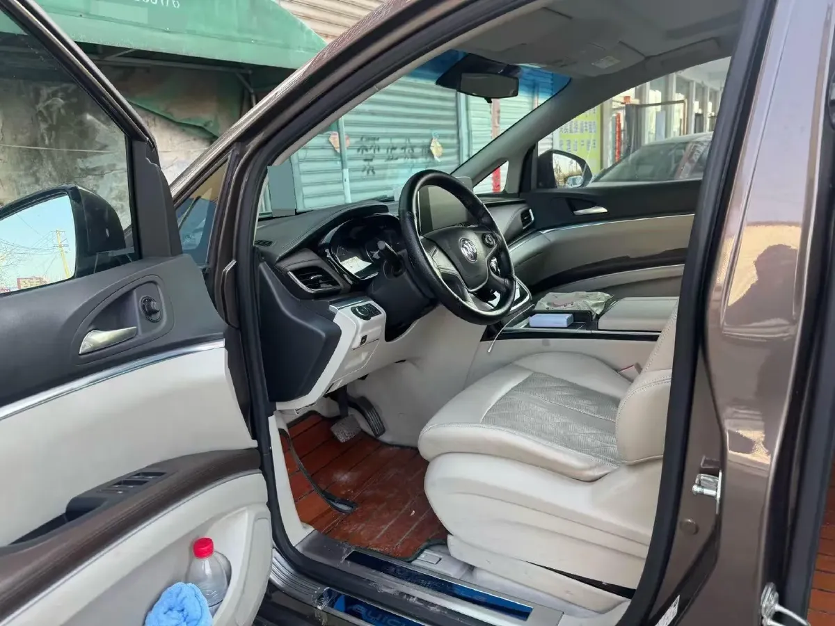 2021 Buick GL8 2.0T 237HP L4 9AT,autocango,china used car exporter,china ev exporter,chinese used car exporter,chinese used ev exporter