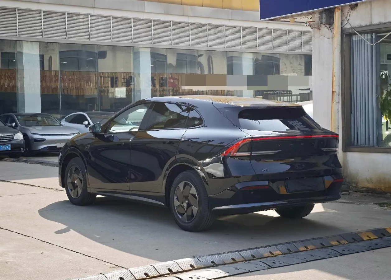 2025 Xpeng G7 BEV,autocango,china used car exporter,china ev exporter,chinese used car exporter,chinese used ev exporter