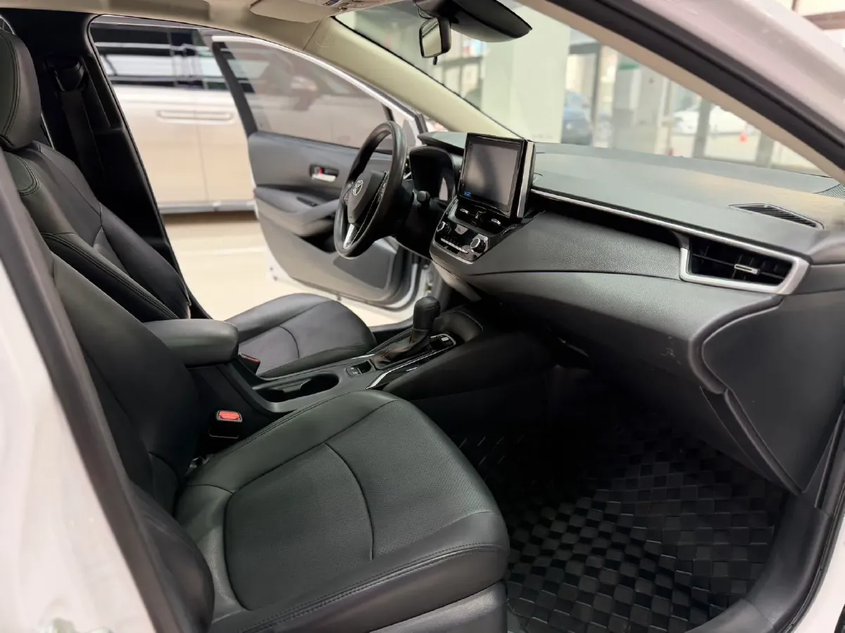 2021 Toyota Corolla 1.2T 116HP L4 CVT,autocango,china used car exporter,china ev exporter,chinese used car exporter,chinese used ev exporter