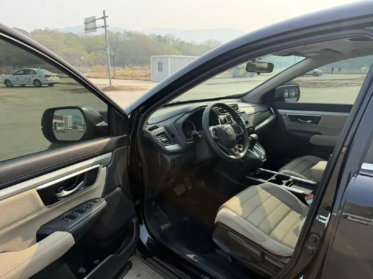 2021 Honda CR-V 1.5T 193HP L4 CVT,autocango,china used car exporter,china ev exporter,chinese used car exporter,chinese used ev exporter