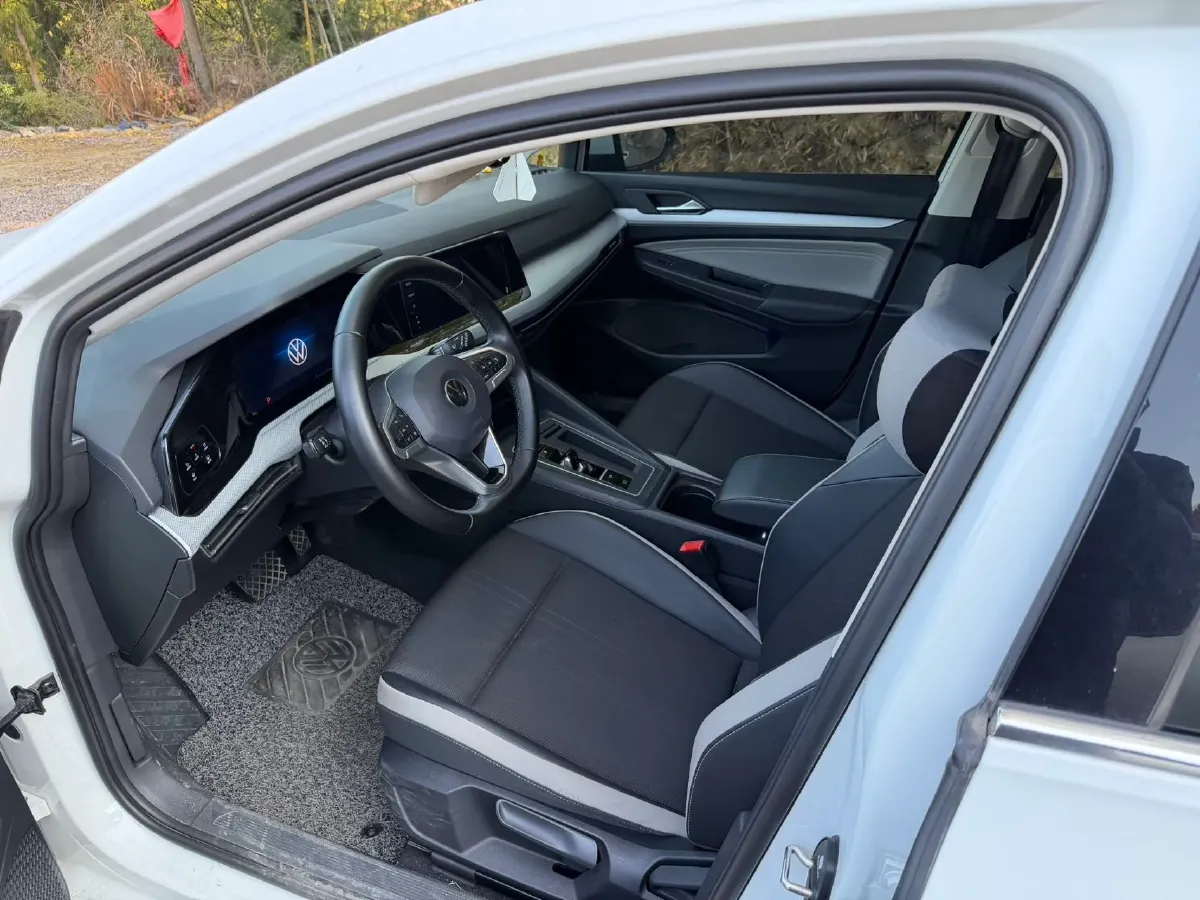 2021 Volkswagen Golf 1.4T 150HP L4 7DCT,autocango,china used car exporter,china ev exporter,chinese used car exporter,chinese used ev exporter