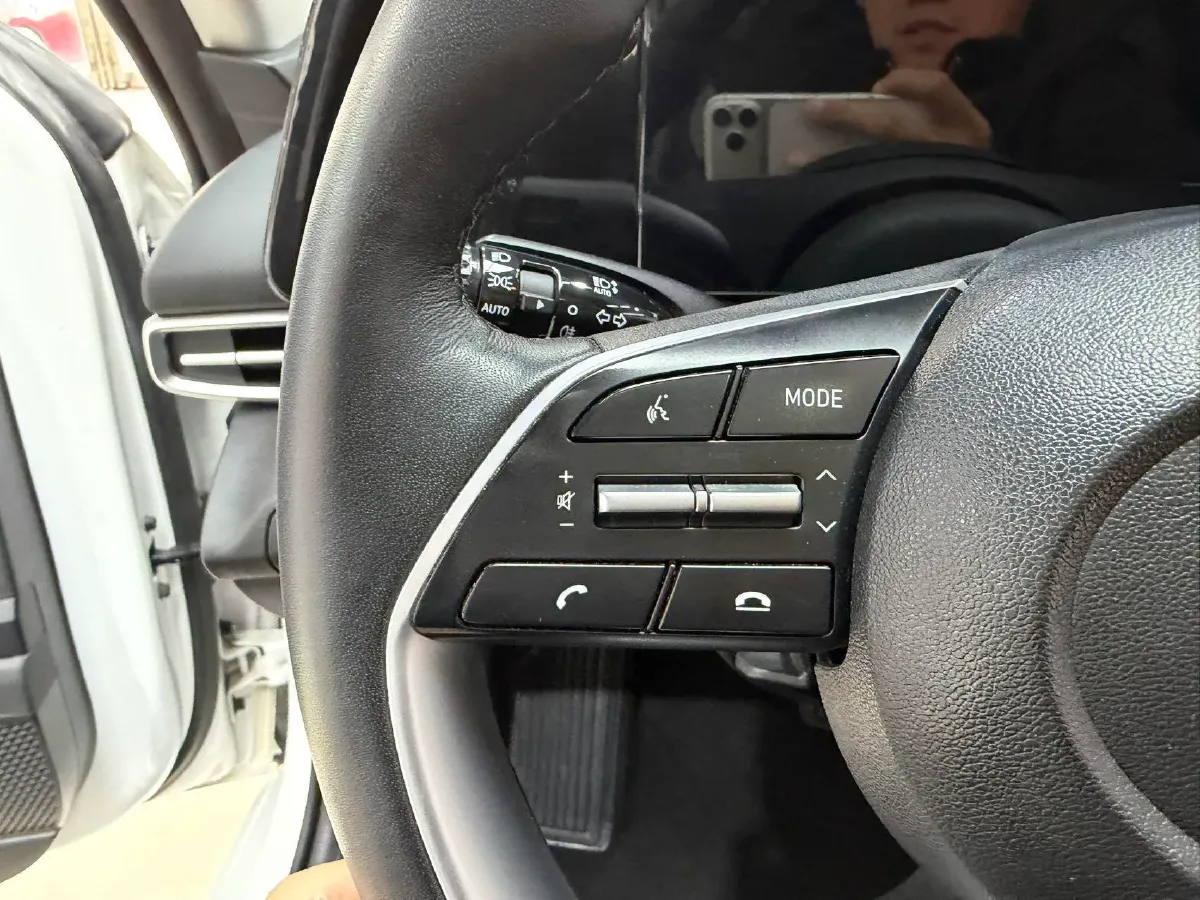 2022 Hyundai Elantra 1.5L 115HP L4 CVT,autocango,china used car exporter,china ev exporter,chinese used car exporter,chinese used ev exporter