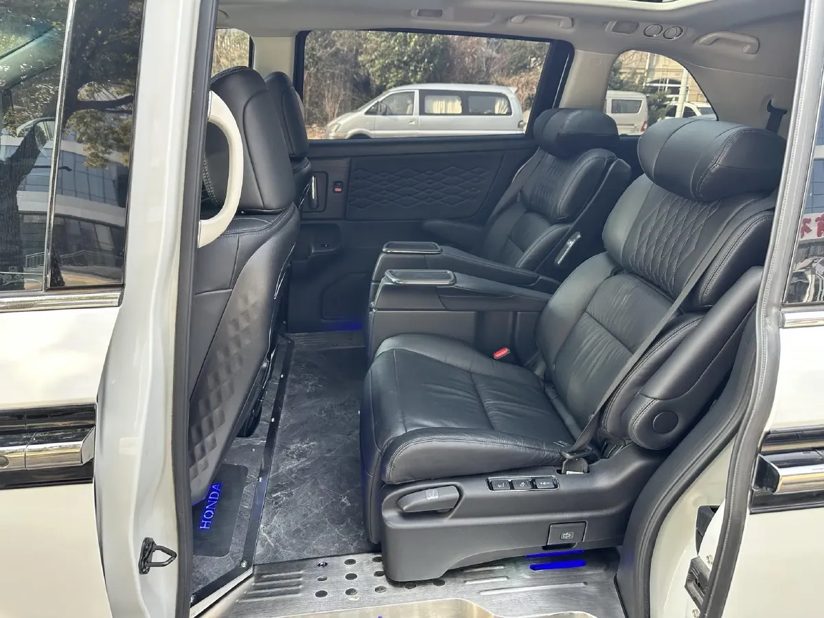 2022 Honda Elysioin 2.0L 146HP L4 E-CVT Hybrid,autocango,china used car exporter,china ev exporter,chinese used car exporter,chinese used ev exporter