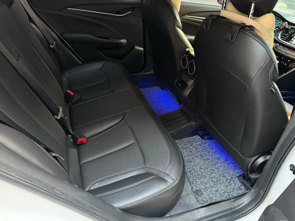 2020 Buick Encore 1.0T 125HP L3 6AT,autocango,china used car exporter,china ev exporter,chinese used car exporter,chinese used ev exporter