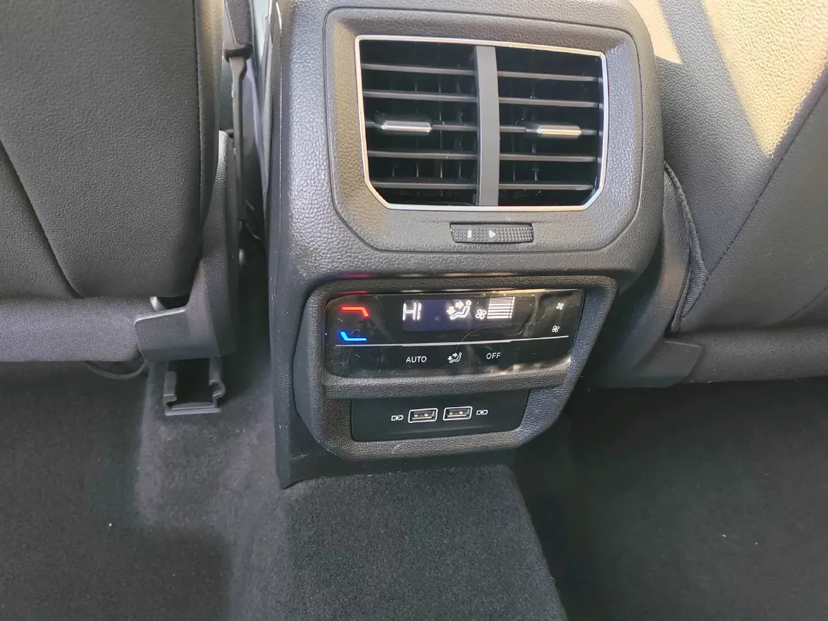 2022 Volkswagen Tayron 1.4T 150HP L4 7DCT,autocango,china used car exporter,china ev exporter,chinese used car exporter,chinese used ev exporter