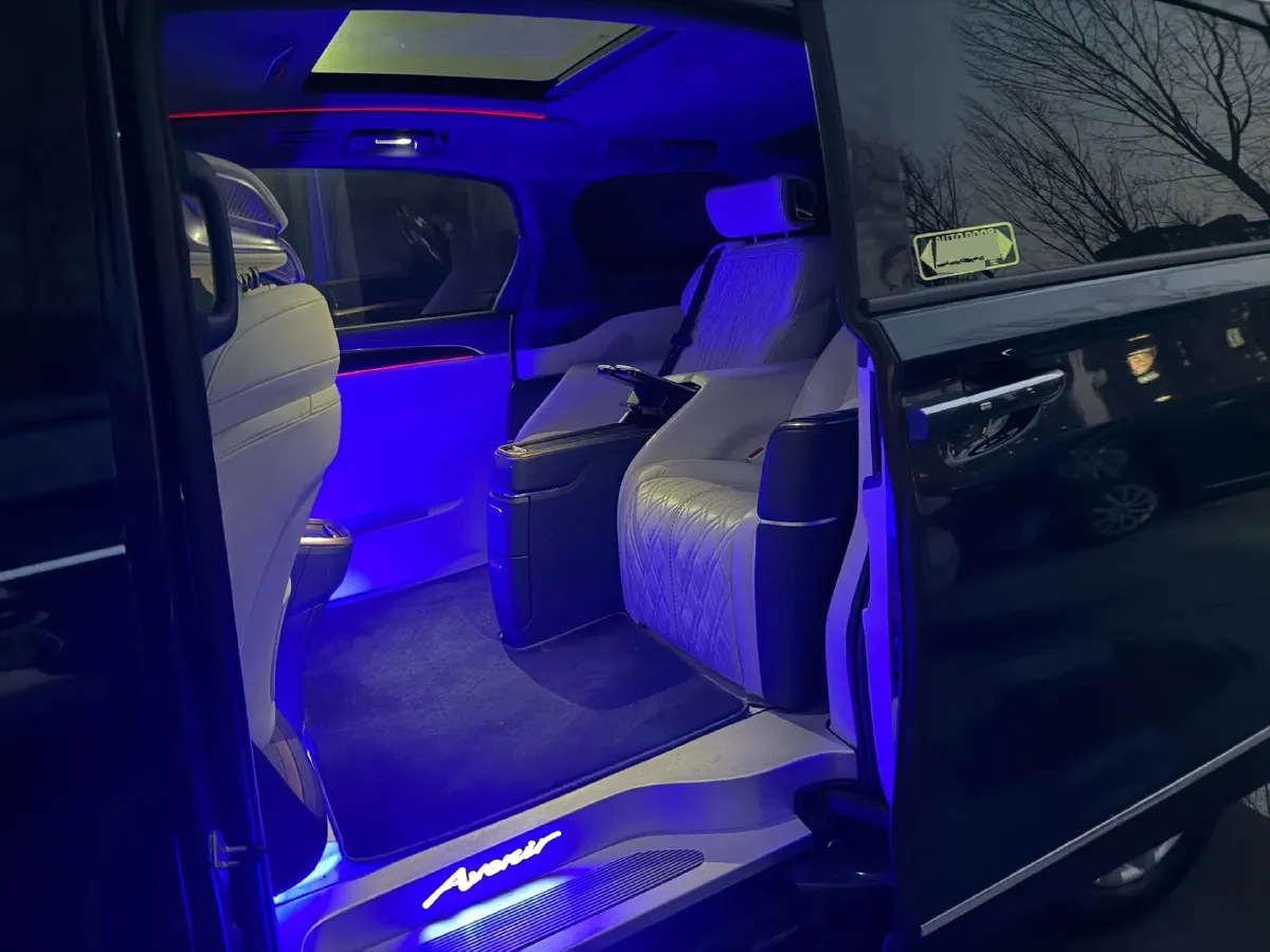 2020 Buick GL8 2.0T 237HP L4 9AT,autocango,china used car exporter,china ev exporter,chinese used car exporter,chinese used ev exporter