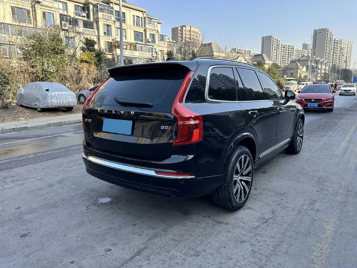 2023 Volvo XC90 2.0T 250HP L4 8AT,autocango,china used car exporter,china ev exporter,chinese used car exporter,chinese used ev exporter