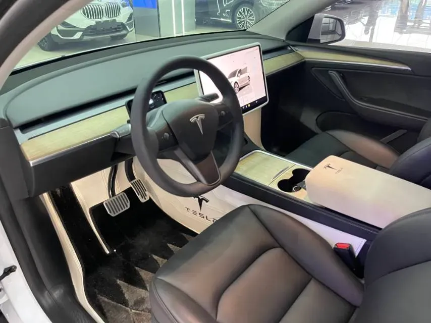 2023 Tesla Model Y BEV 78.4KWH,autocango,china used car exporter,china ev exporter,chinese used car exporter,chinese used ev exporter