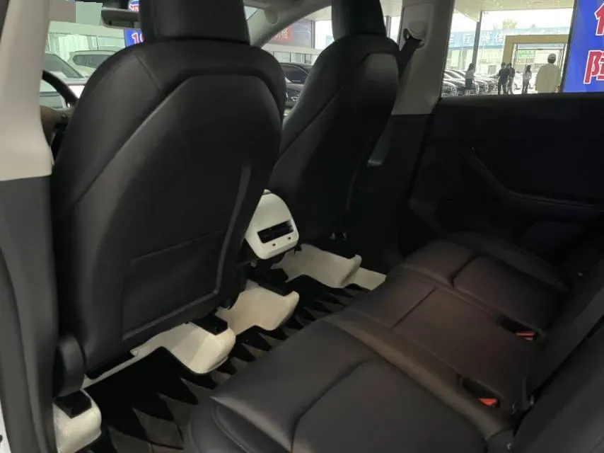 2023 Tesla Model Y BEV 78.4KWH,autocango,china used car exporter,china ev exporter,chinese used car exporter,chinese used ev exporter