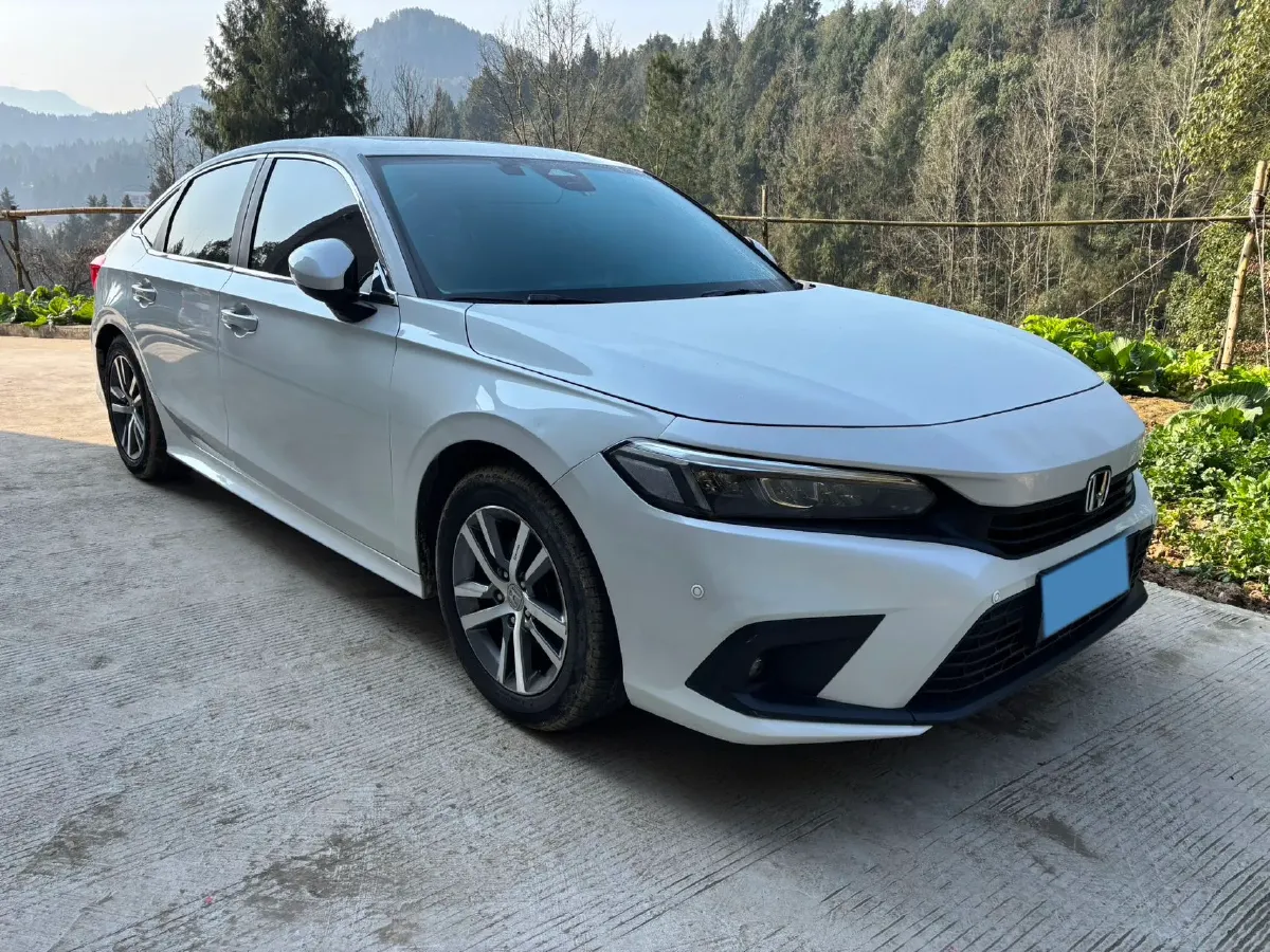 2022 Honda Civic 1.5T 182HP L4 CVT,autocango,china used car exporter,china ev exporter,chinese used car exporter,chinese used ev exporter
