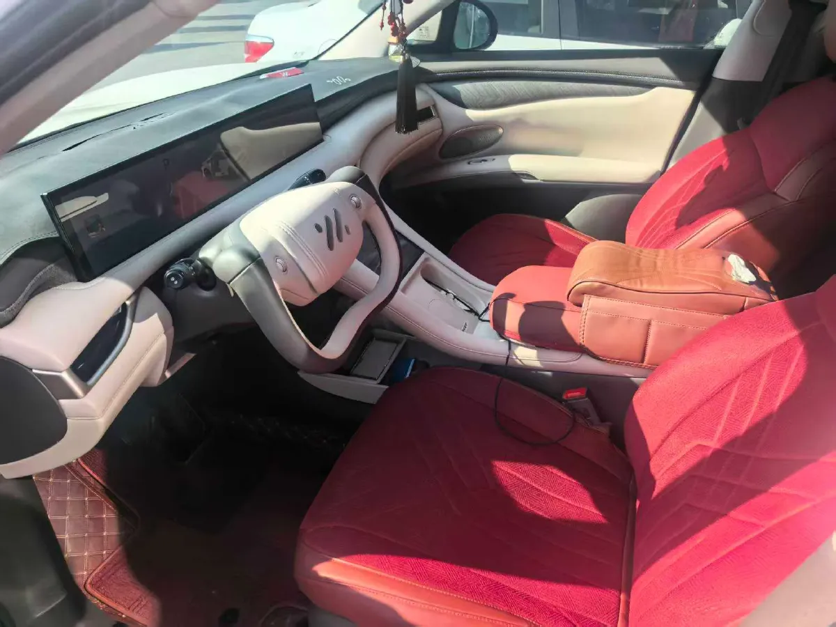 2025 IM LS6 BEV 75KWH,autocango,china used car exporter,china ev exporter,chinese used car exporter,chinese used ev exporter