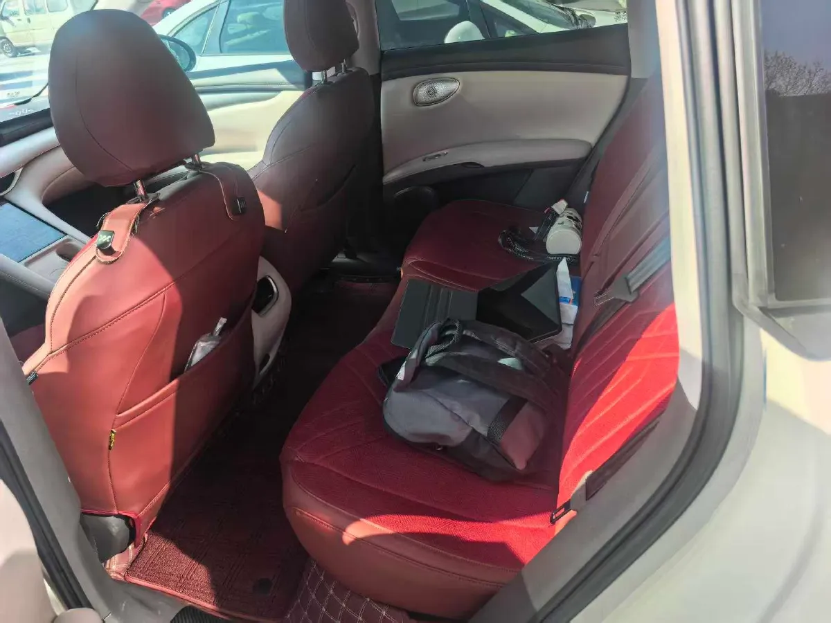 2025 IM LS6 BEV 75KWH,autocango,china used car exporter,china ev exporter,chinese used car exporter,chinese used ev exporter