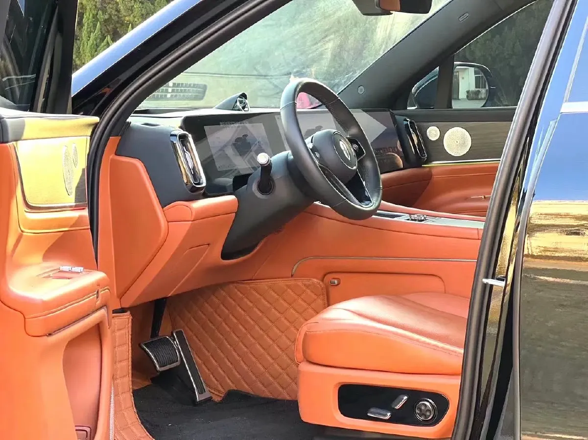 2024 AITO AITO M9 1.5T 152HP L4 REEV 42KWH,autocango,china used car exporter,china ev exporter,chinese used car exporter,chinese used ev exporter