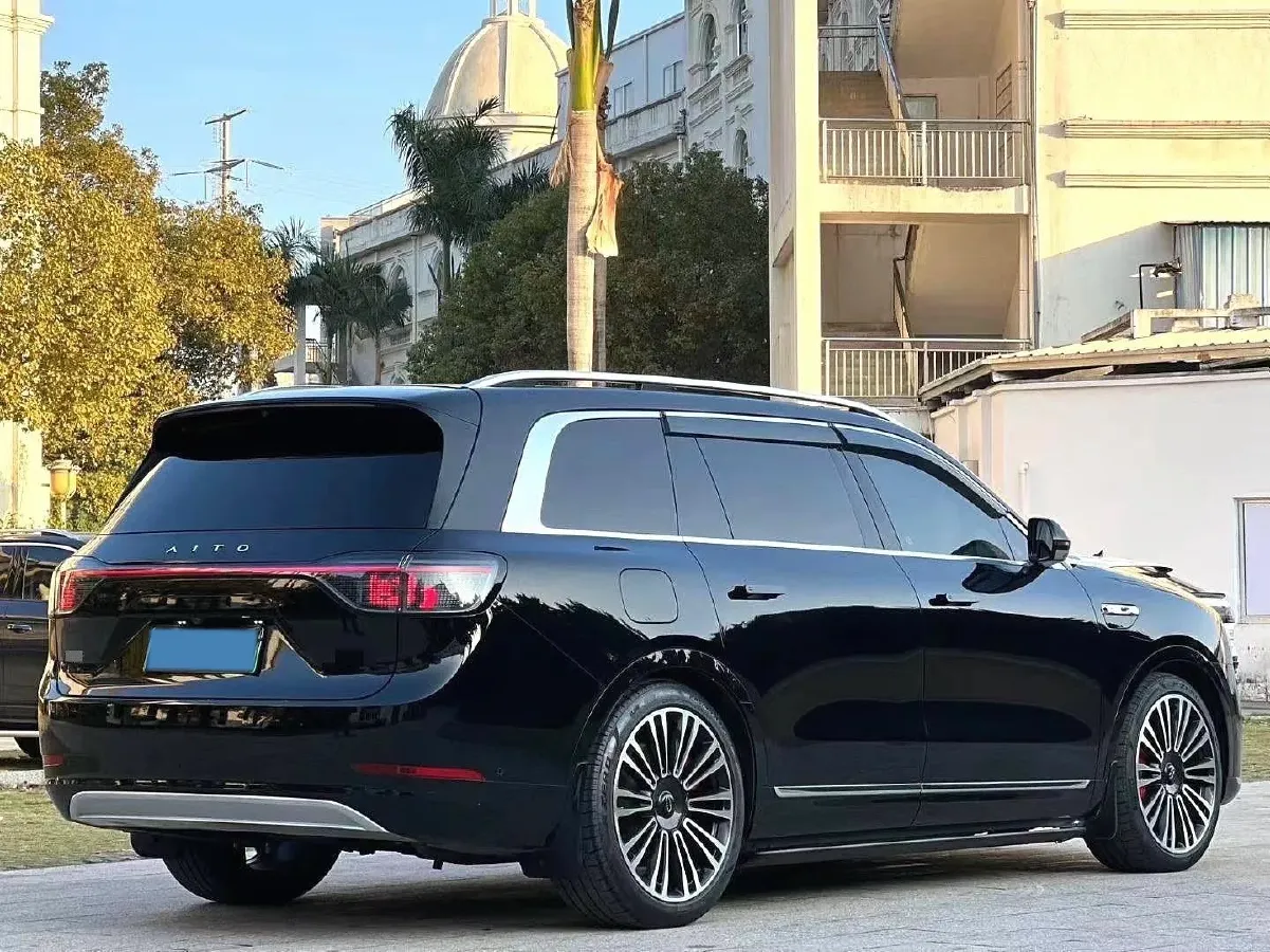 2024 AITO AITO M9 1.5T 152HP L4 REEV 42KWH,autocango,china used car exporter,china ev exporter,chinese used car exporter,chinese used ev exporter