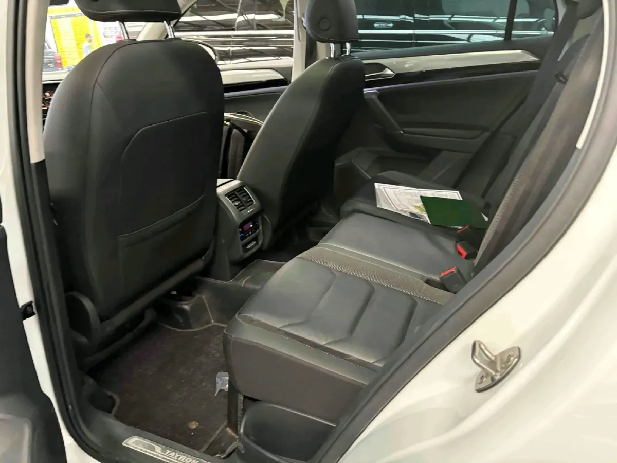 2020 Volkswagen Tayron 2.0T 186HP L4 7DCT,autocango,china used car exporter,china ev exporter,chinese used car exporter,chinese used ev exporter