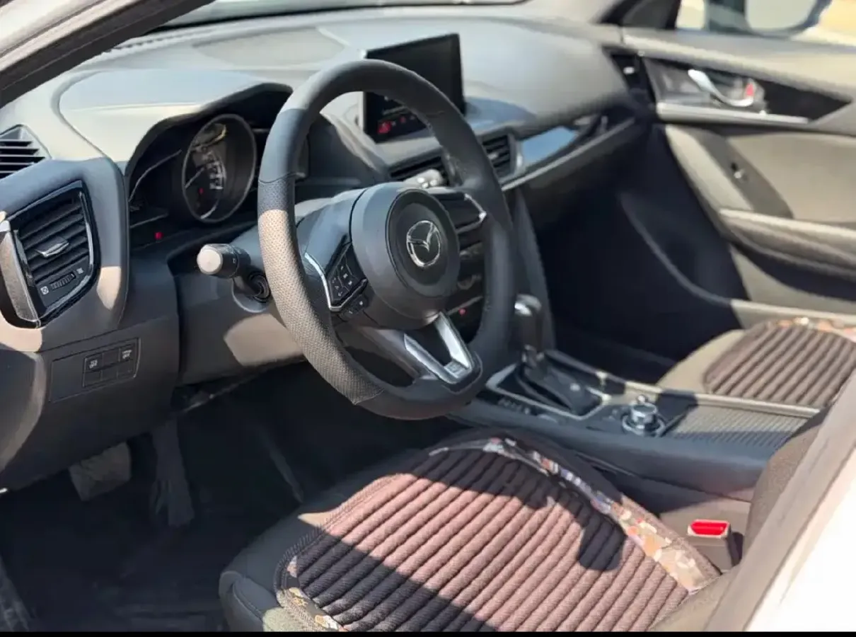 2020 Mazda CX-4 2.0L 158HP L4 6AT,autocango,china used car exporter,china ev exporter,chinese used car exporter,chinese used ev exporter