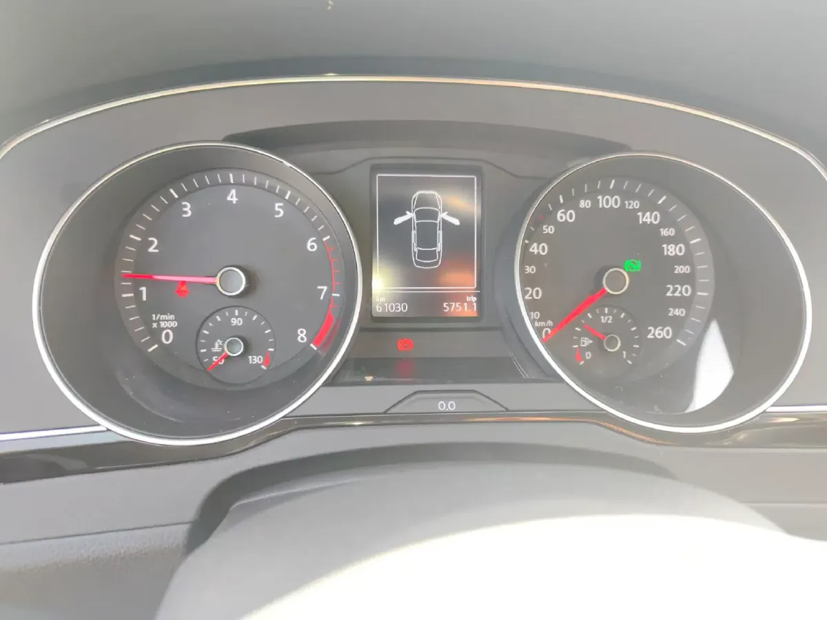 2020 Volkswagen Magotan 2.0T 186HP L4 7DCT,autocango,china used car exporter,china ev exporter,chinese used car exporter,chinese used ev exporter