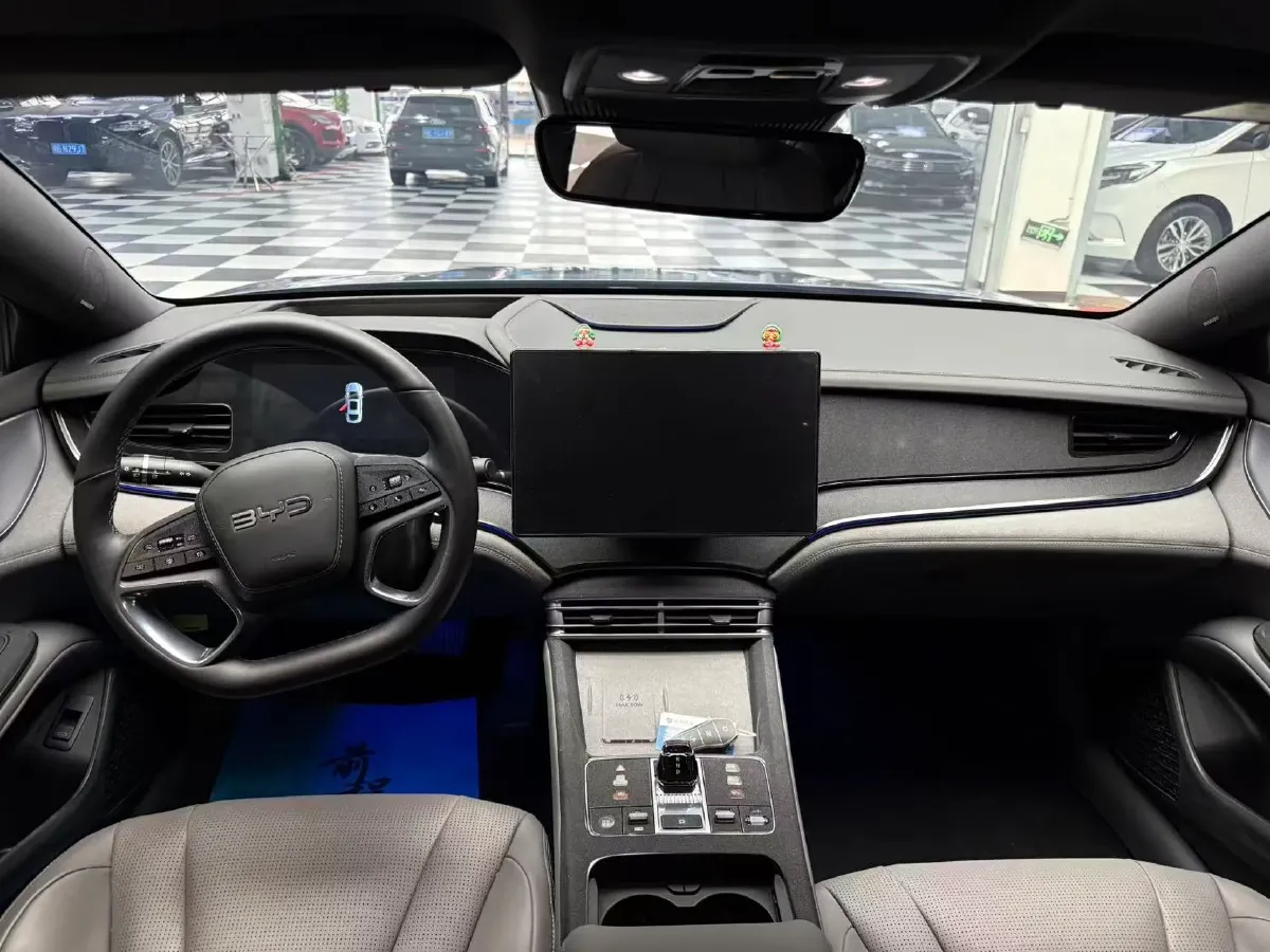 2025 BYD Seal07 DM-i 1.5L 101HP L4 E-CVT PHEV 17.6KWH,autocango,china used car exporter,china ev exporter,chinese used car exporter,chinese used ev exporter