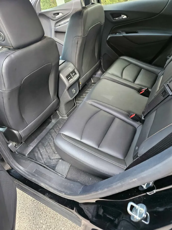 2022 Chevrolet Equinox 1.5T 169HP L4 6AT,autocango,china used car exporter,china ev exporter,chinese used car exporter,chinese used ev exporter