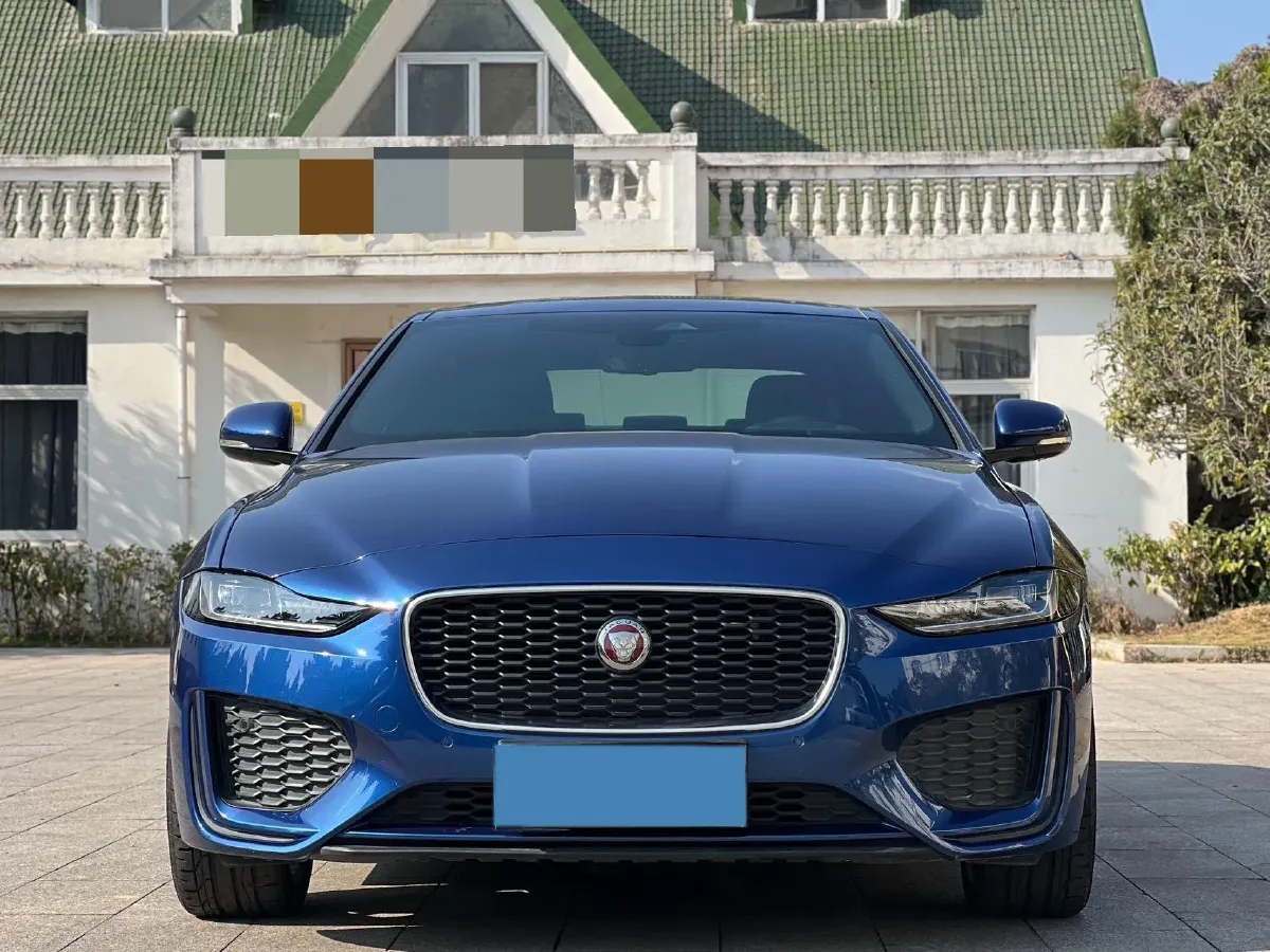 2021 Jaguar XEL 2.0T 250HP L4 8AT,autocango,china used car exporter,china ev exporter,chinese used car exporter,chinese used ev exporter