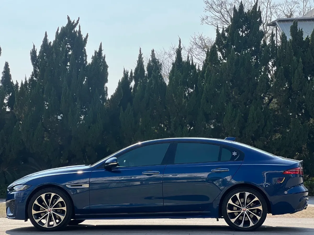 2021 Jaguar XEL 2.0T 250HP L4 8AT,autocango,china used car exporter,china ev exporter,chinese used car exporter,chinese used ev exporter