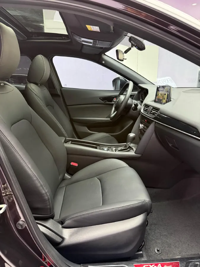 2021 Mazda CX-4 2.0L 158HP L4 6AT,autocango,china used car exporter,china ev exporter,chinese used car exporter,chinese used ev exporter