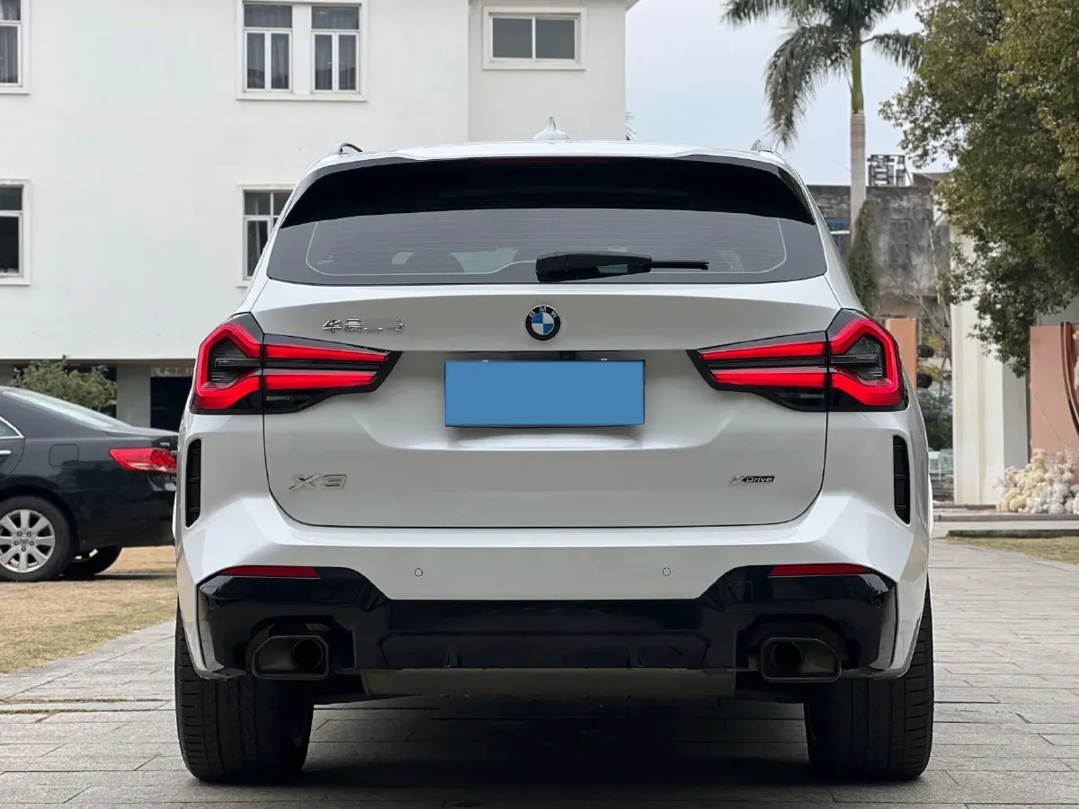2022 BMW X3 2.0T 252HP L4 8AT,autocango,china used car exporter,china ev exporter,chinese used car exporter,chinese used ev exporter