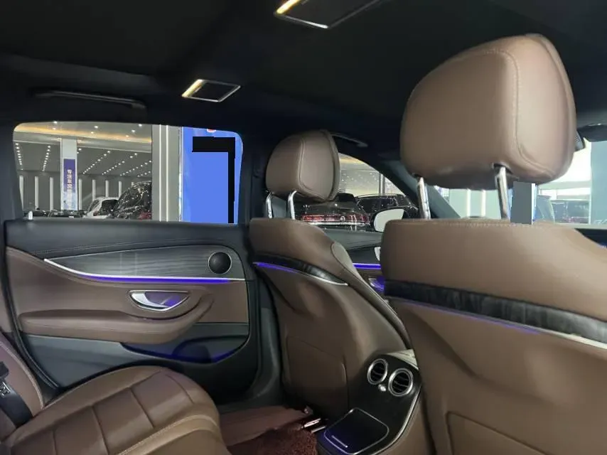 2023 Mercedes-Benz E Class 2.0T 258HP L4 9AT,autocango,china used car exporter,china ev exporter,chinese used car exporter,chinese used ev exporter