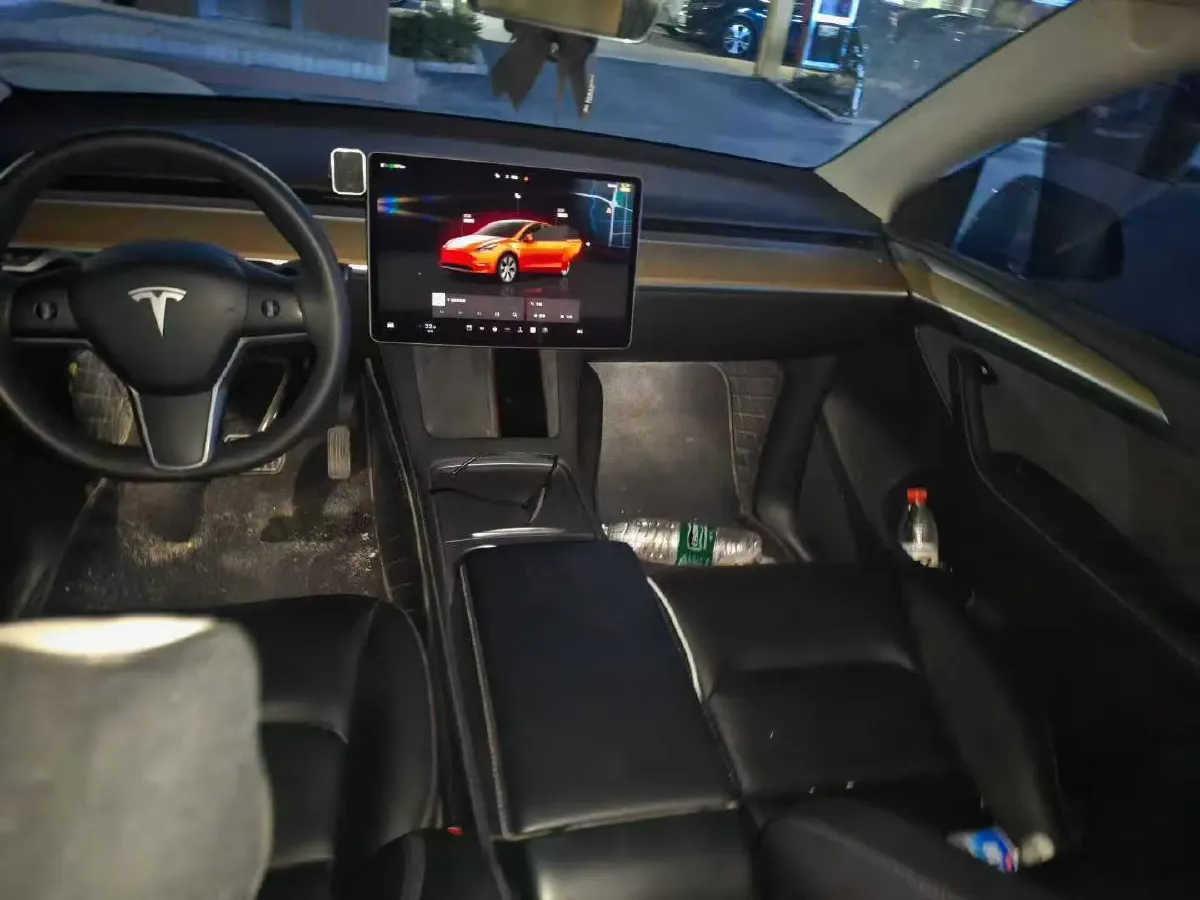 2022 Tesla Model Y BEV 60KWH,autocango,china used car exporter,china ev exporter,chinese used car exporter,chinese used ev exporter